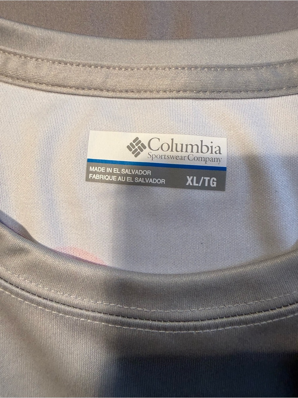 Columbia Men's Performance Tee in Light Gray - XL NWT